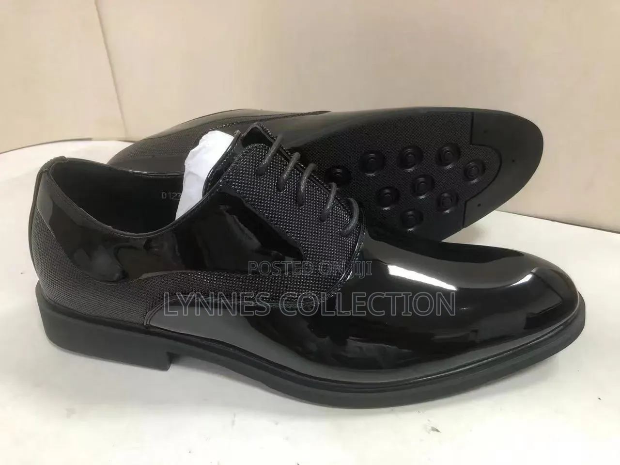 Wetlook Official Black Shoes • Smart Formal Footwear