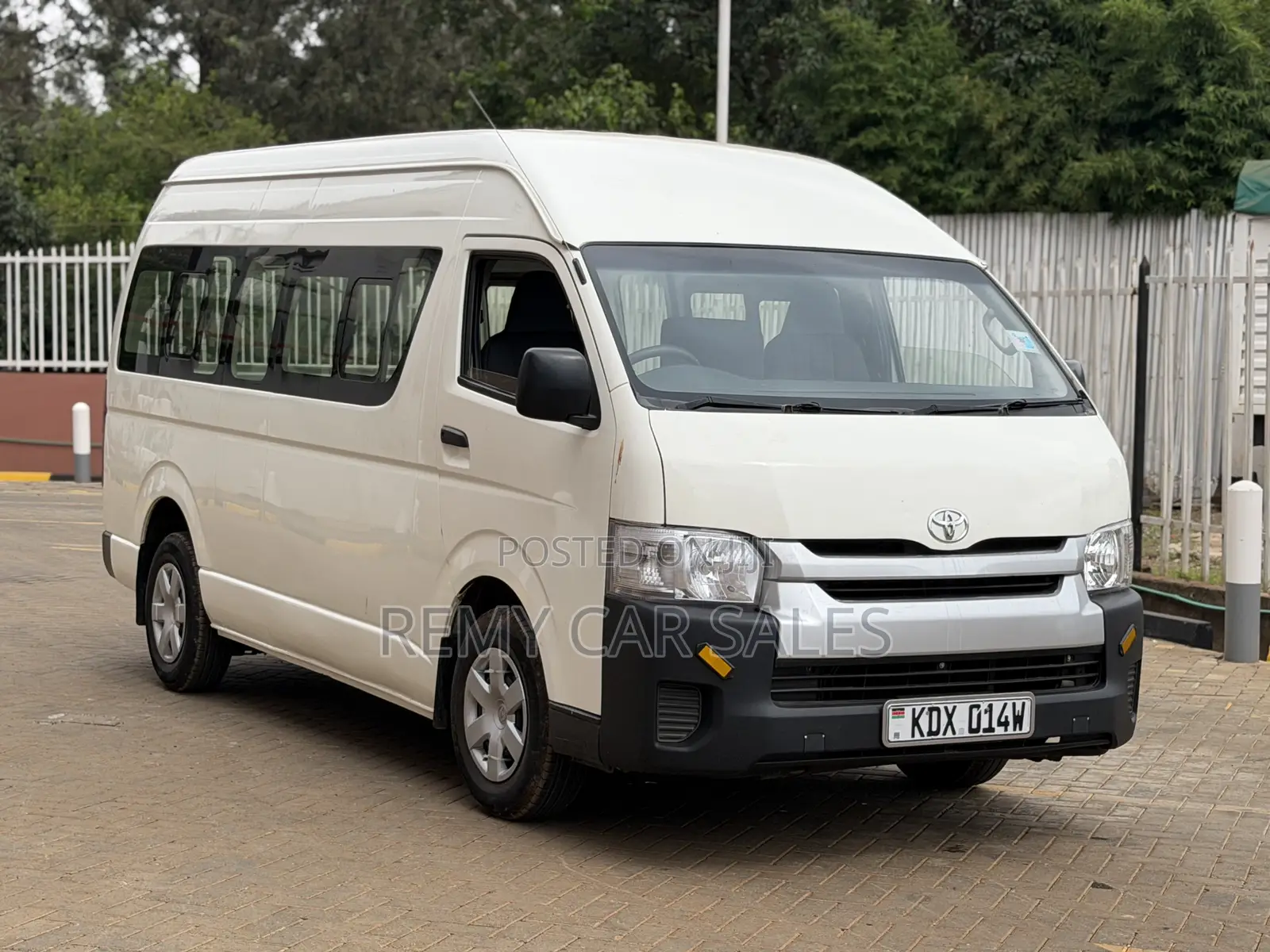 Toyota HiAce 2019 Black
