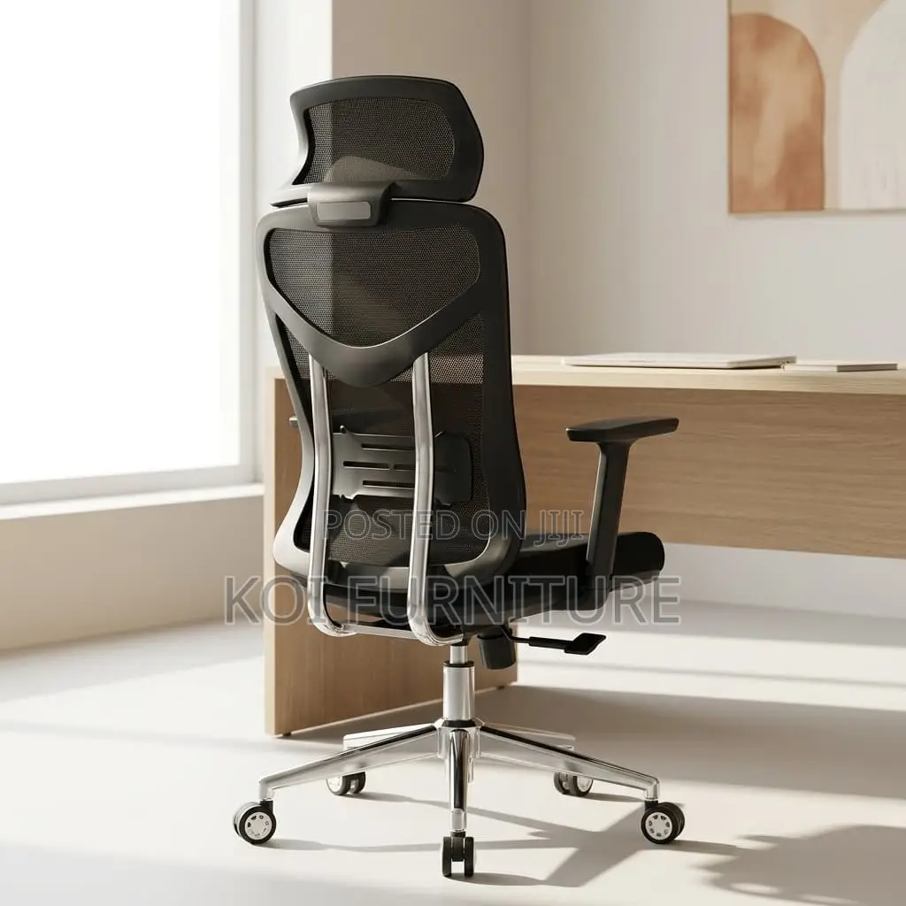 Office Chair : Black High-Back Ergonomic Office Chair