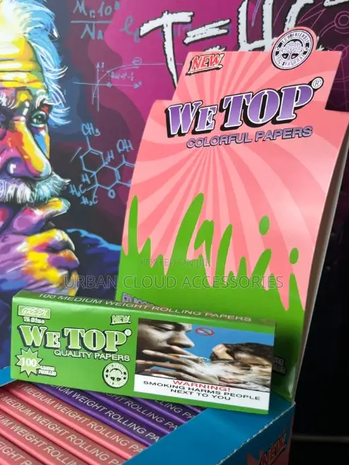 We Top 1 1⁄4 Colored Rolling Papers - 100 Leaves ( Full Box)