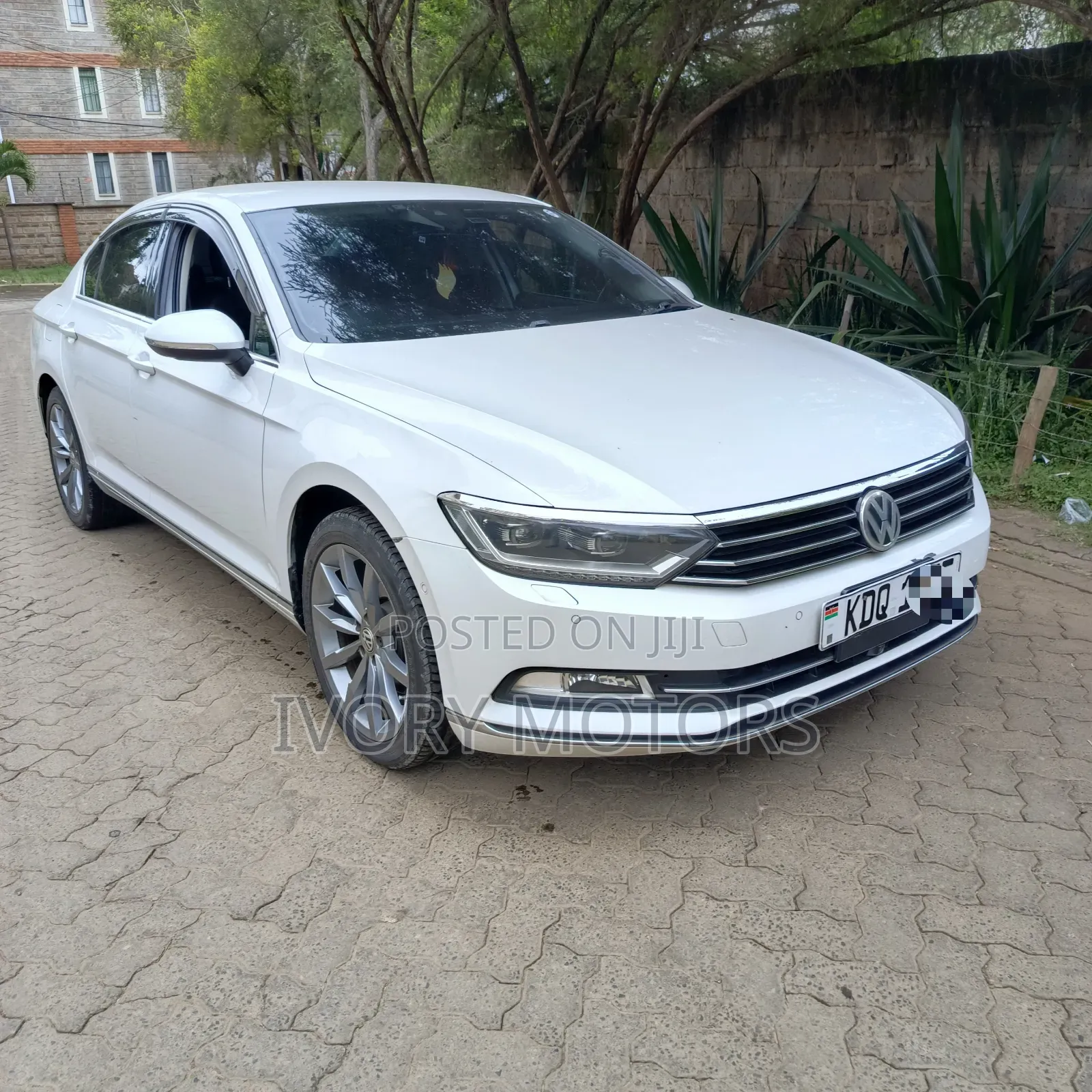 Volkswagen Passat 1.8T R-Line 4dr Sedan (1.8L 4cyl) 2017 White