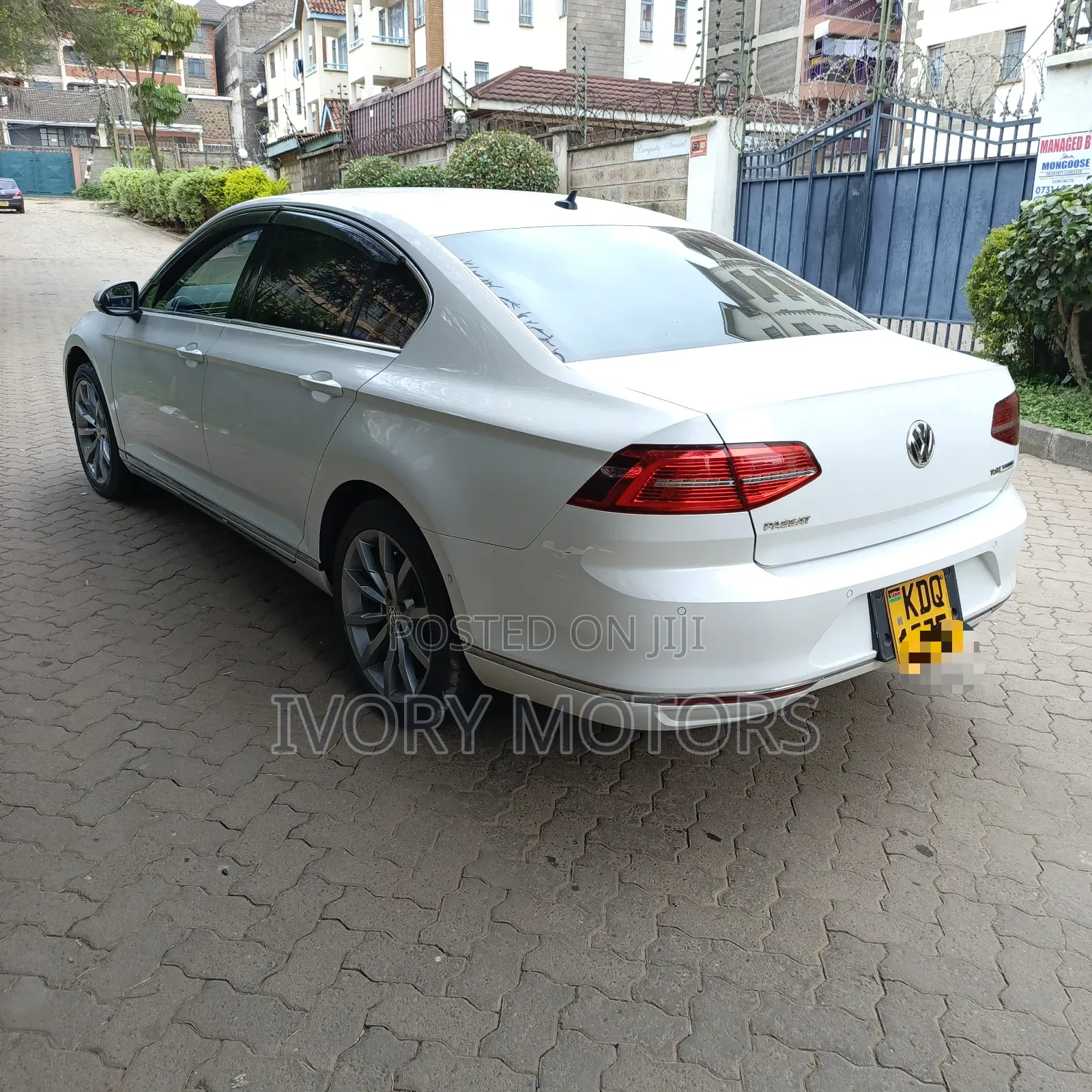 Volkswagen Passat 1.8T R-Line 4dr Sedan (1.8L 4cyl) 2017 White
