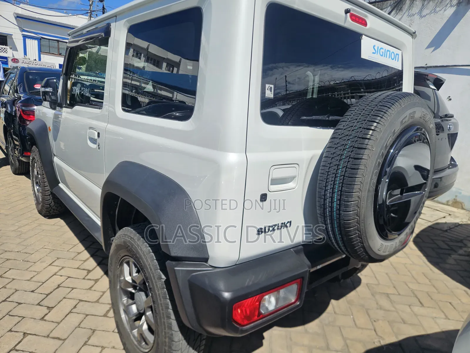 Suzuki Sierra 2020 White