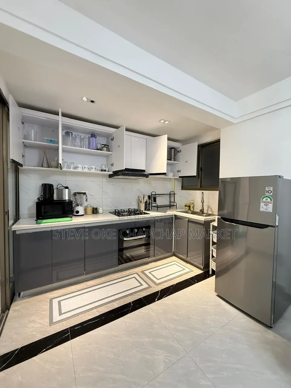 3bdrm Apartment in Kilimani, Nairobi Central for sale