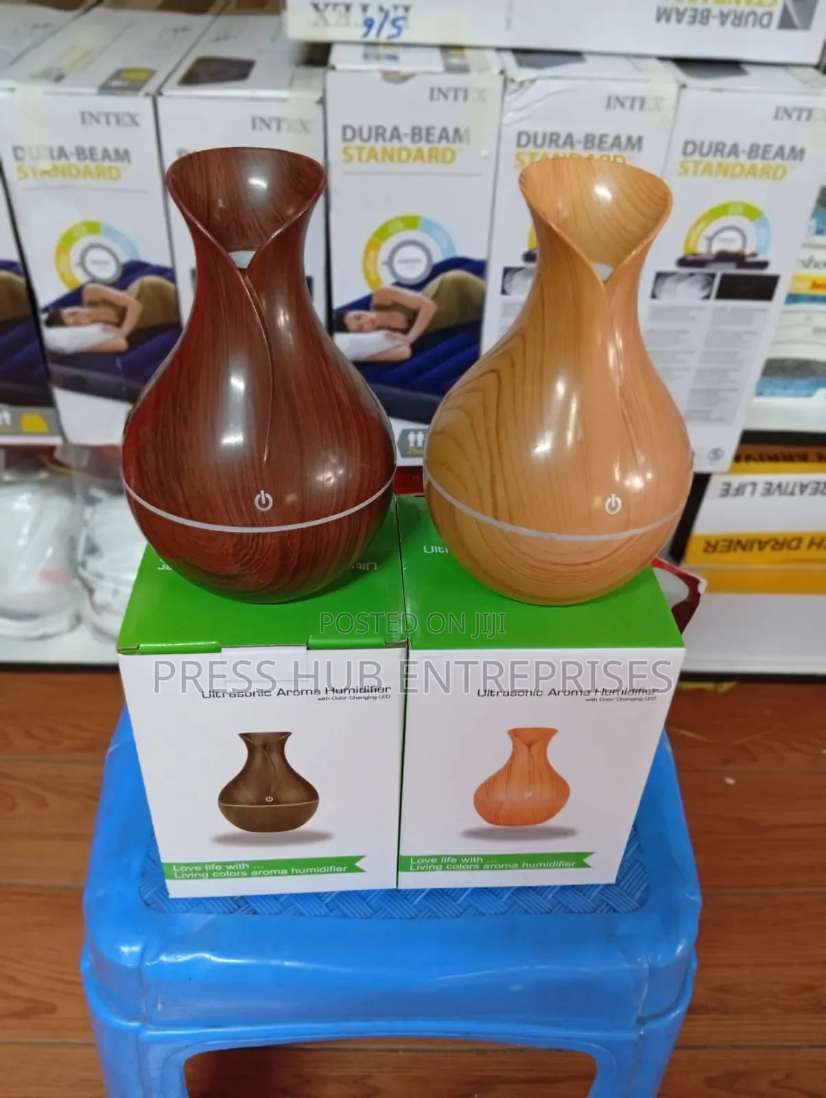 Ultrasonic Aroma Humidifier With Colorful Led Lights.
