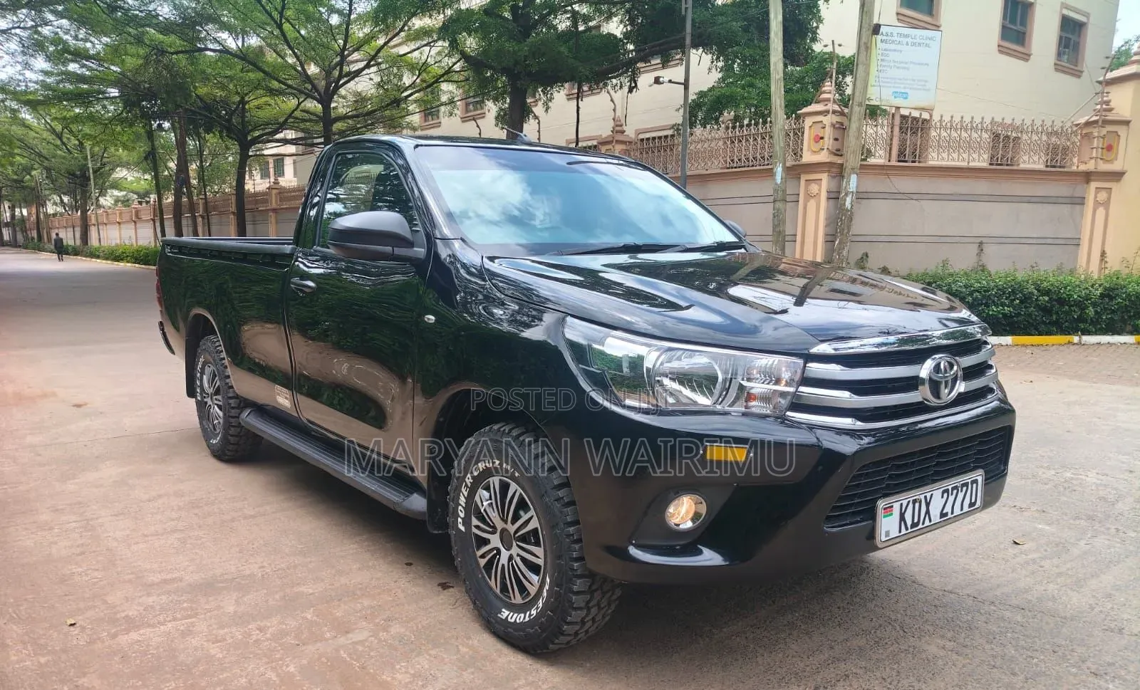 Toyota Hilux 2019 Black
