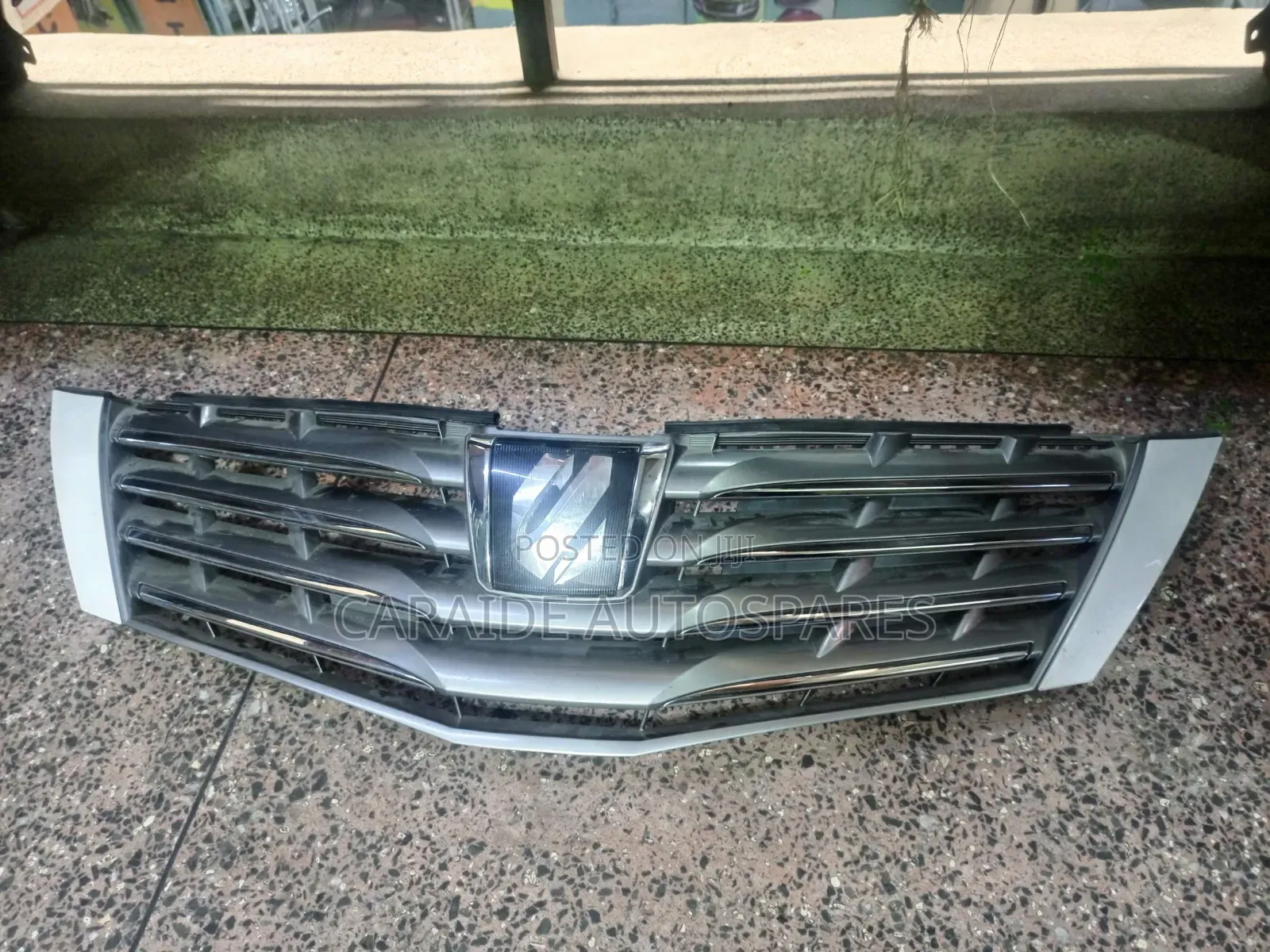 Alphard 2010/2011/2012 Grille