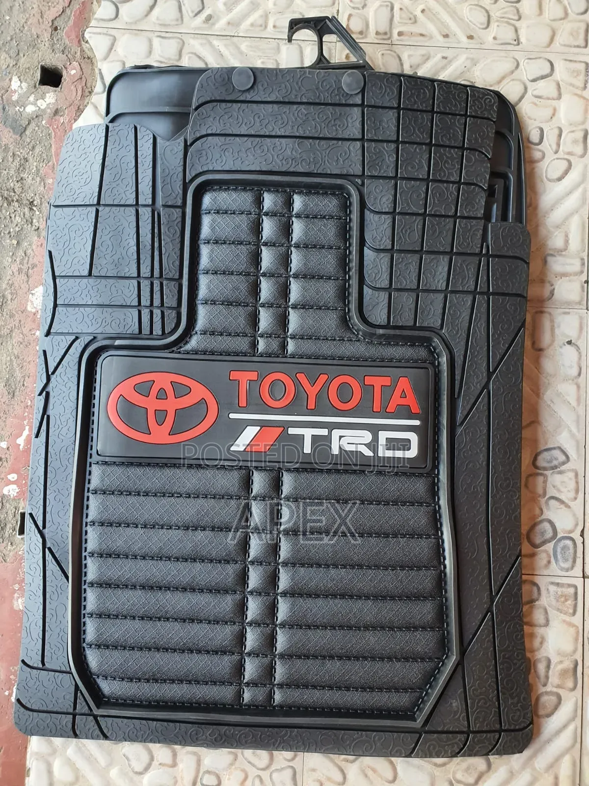 Universal Car Mats for Toyota