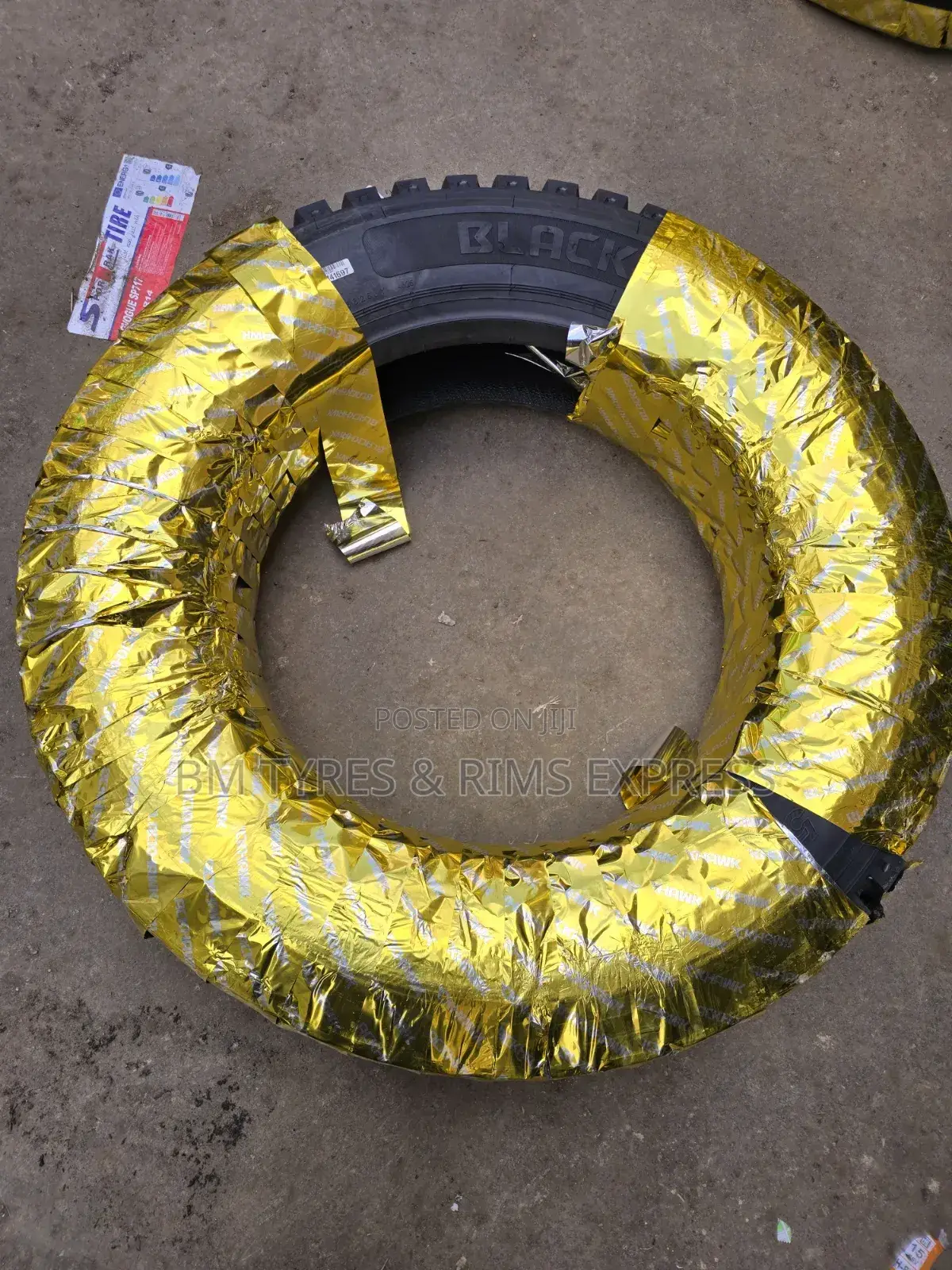 255/70 R22. 5 Blackhawk Tires (Diff)