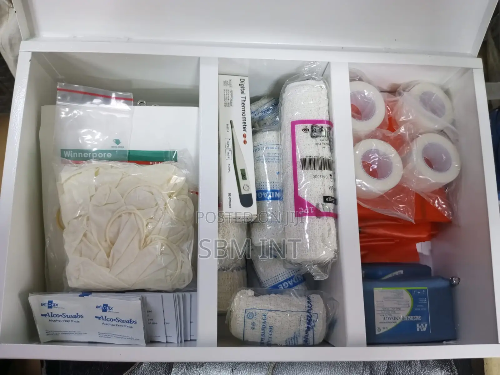 First Aid Box 50 PEOPLE , IRON BOX , WALL HANGING