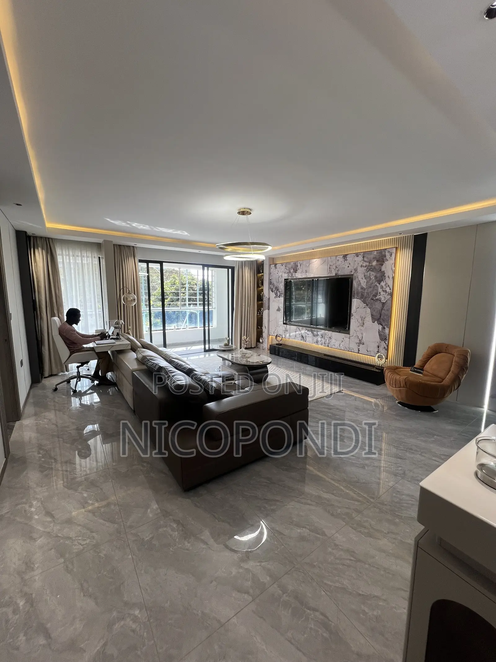 3bdrm Apartment in Kileleshwa for sale