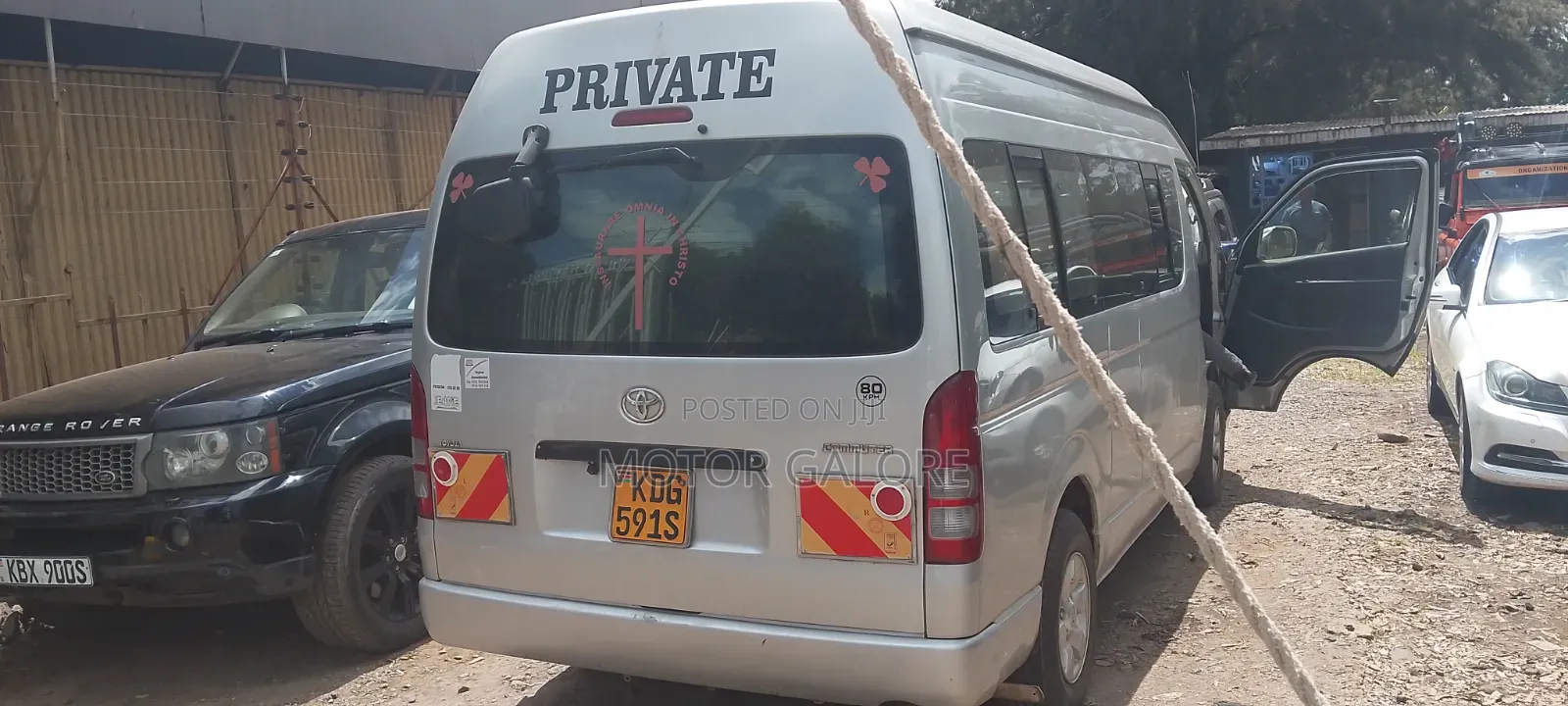 Toyota Grand HiAce 2013 Silver
