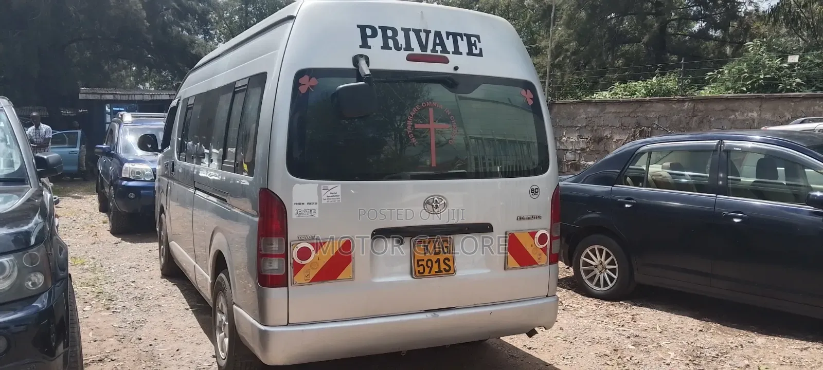 Toyota Grand HiAce 2013 Silver