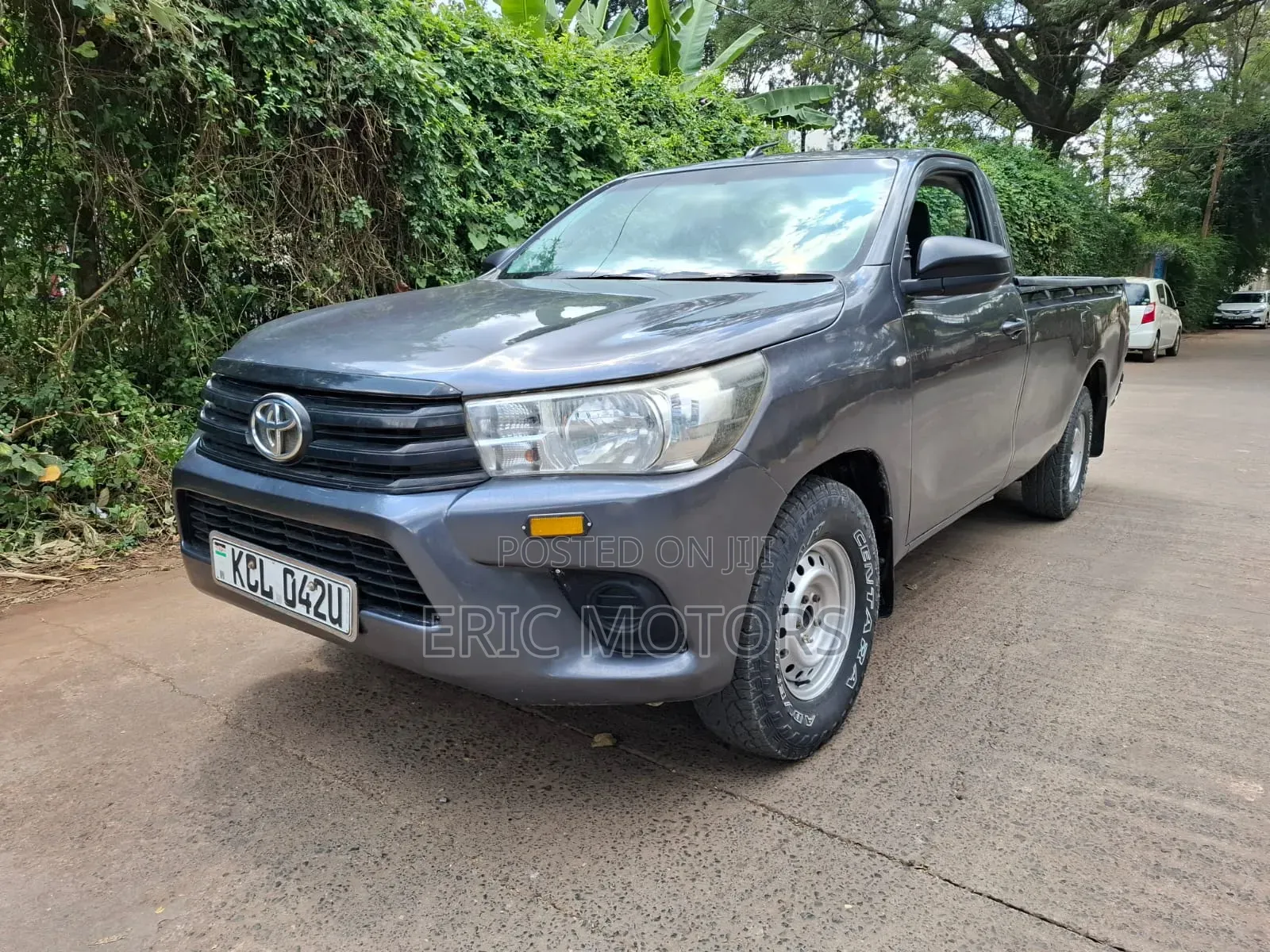 Toyota Hilux 2017 Matt Black
