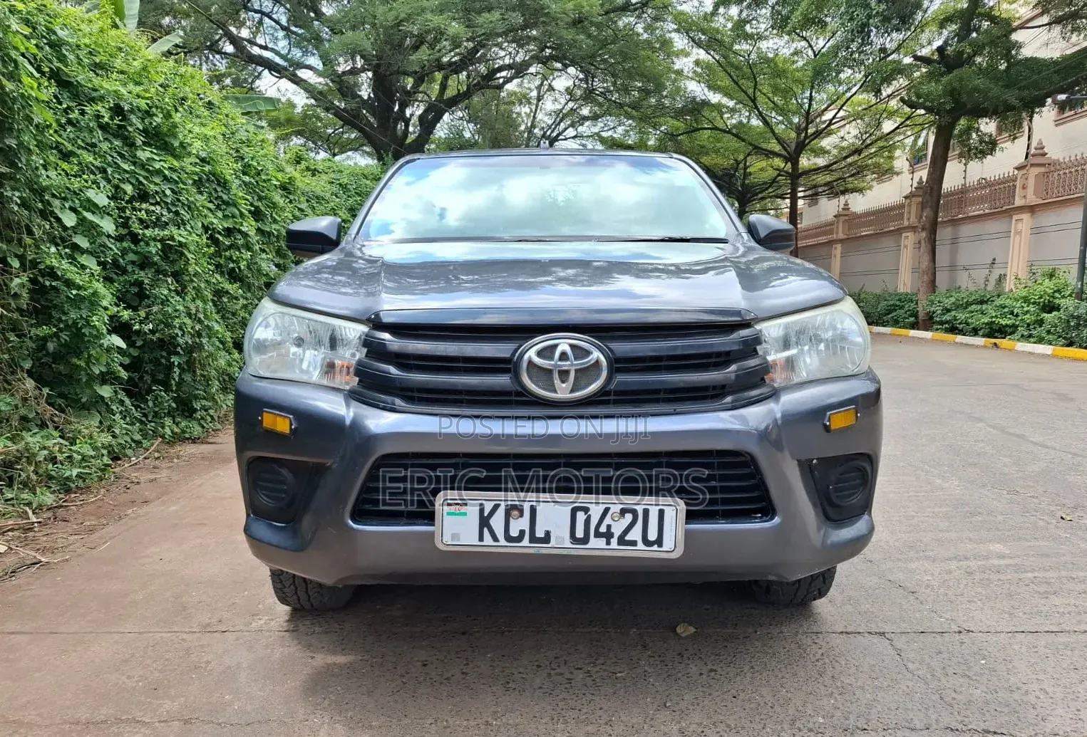Toyota Hilux 2017 Matt Black