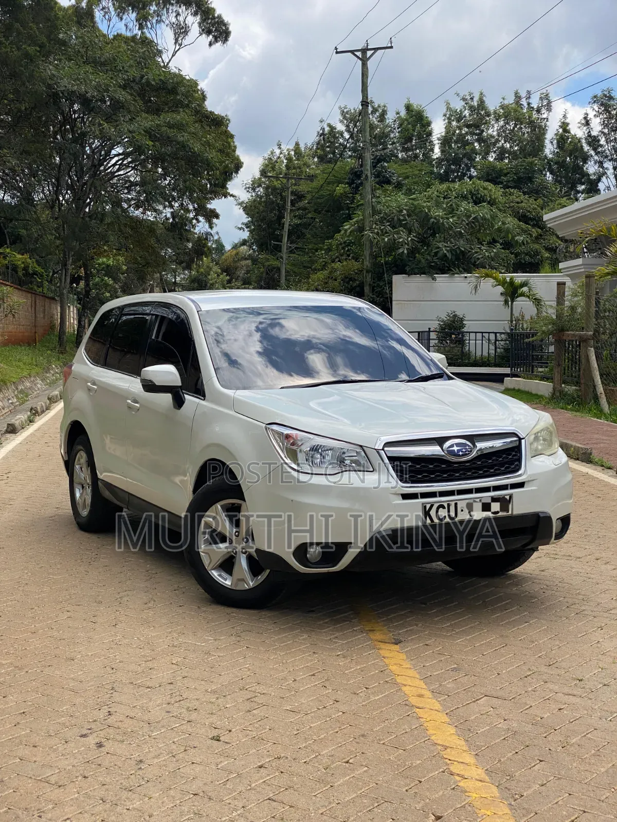 Subaru Forester 2.0D X 2012 White