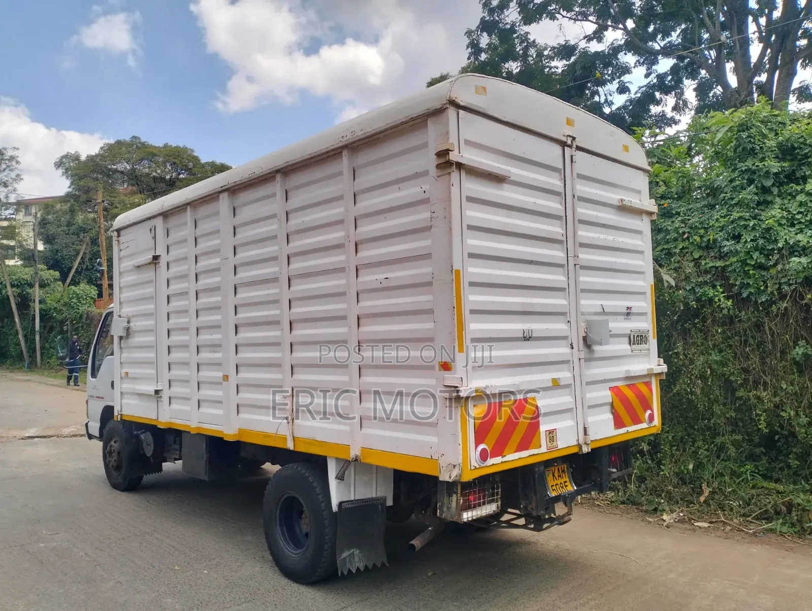 Isuzu NQR on Sale