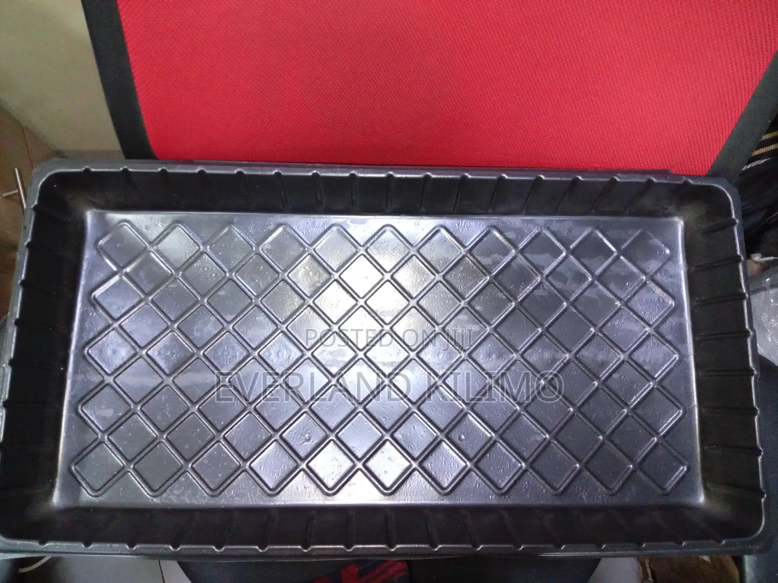 Plain Durable Black Hydroponic Trays - No Holes