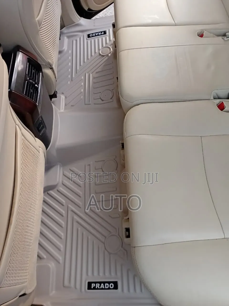Toyota Land Cruiser Prado 150 Beige 5d Tpe Floor Mats
