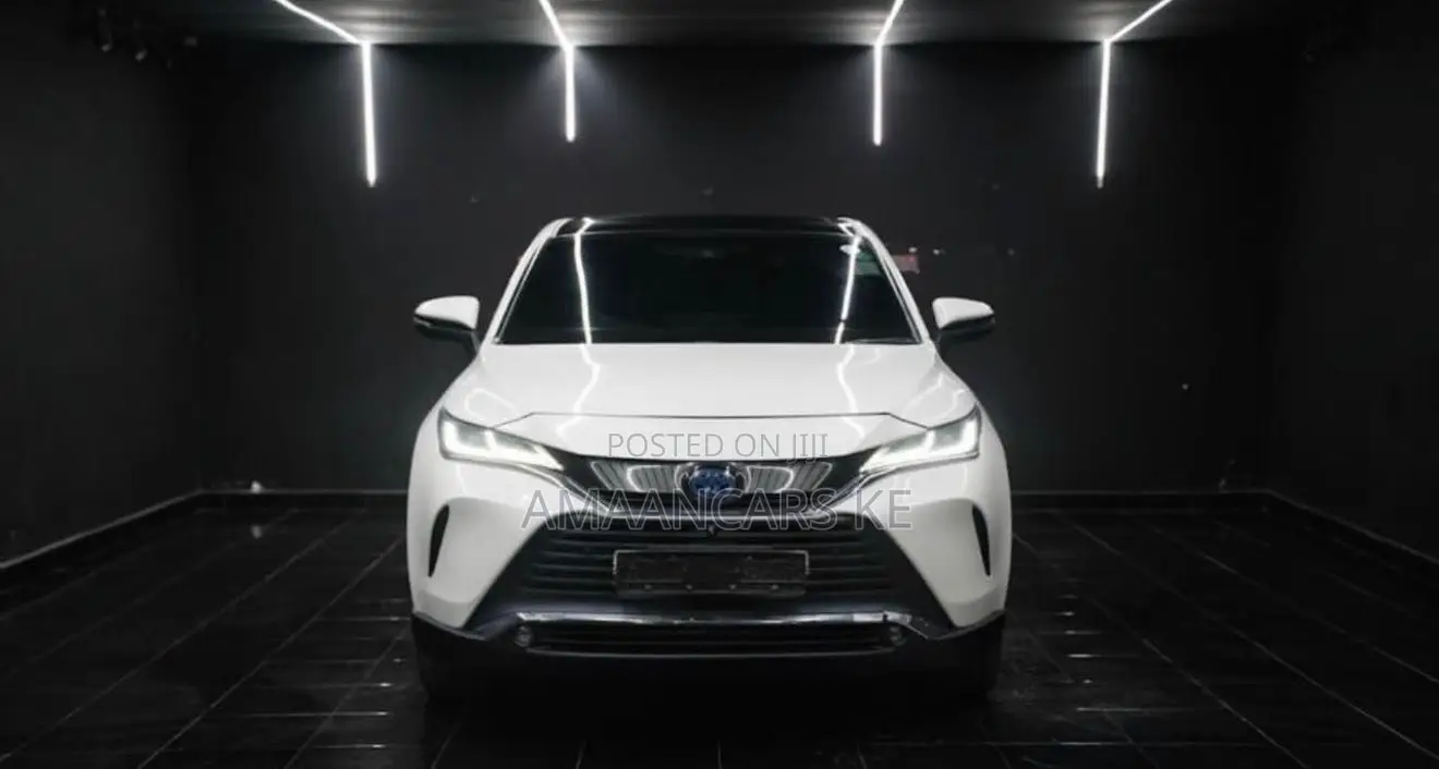 Toyota Harrier Hybrid G 2020 White