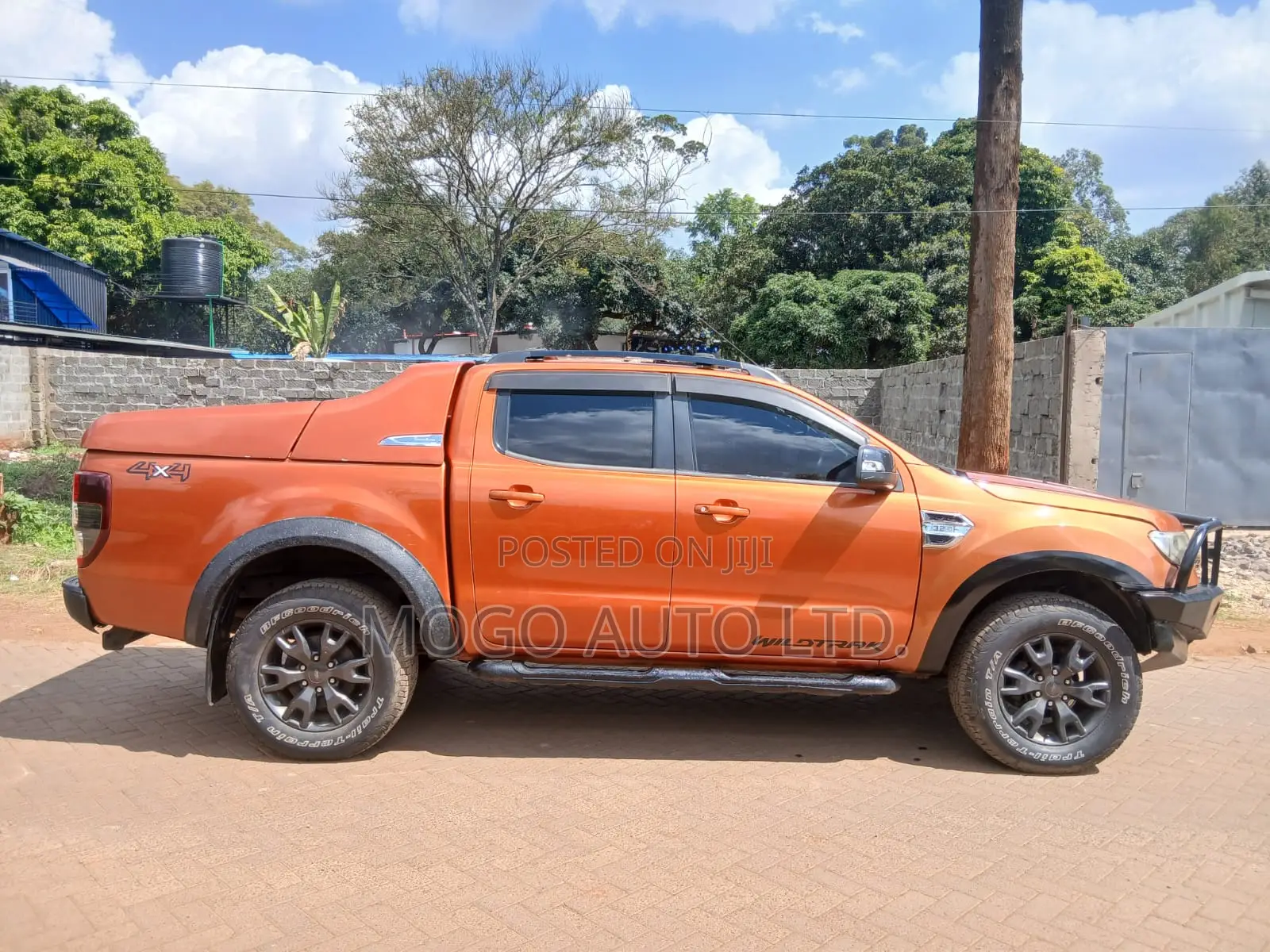 Ford Ranger Wildtrak 2012 Orange