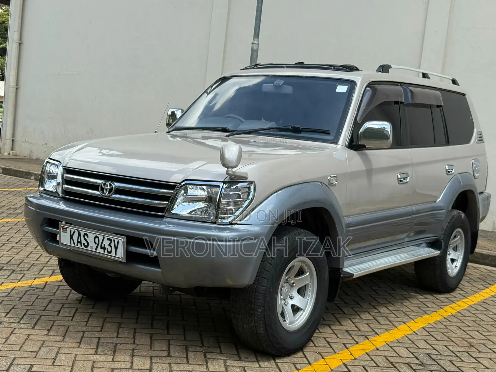 Toyota Land Cruiser Prado 1996 Gray