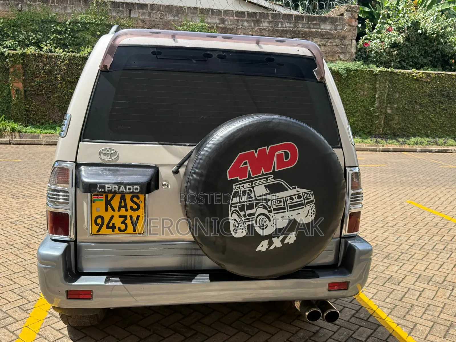 Toyota Land Cruiser Prado 1996 Gray