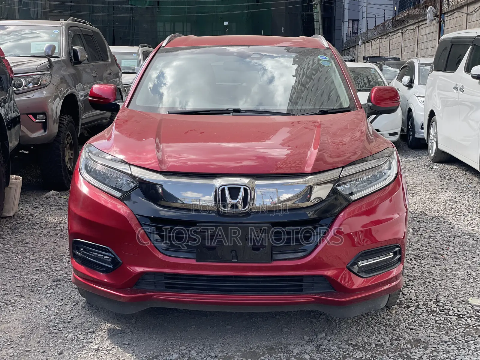 Honda Vezel 1.5 Hybrid 2WD 2019 Red
