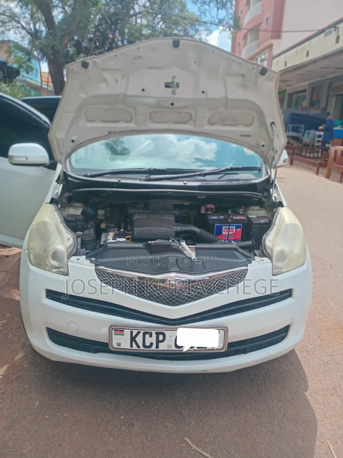 Toyota Ractis 2011 White