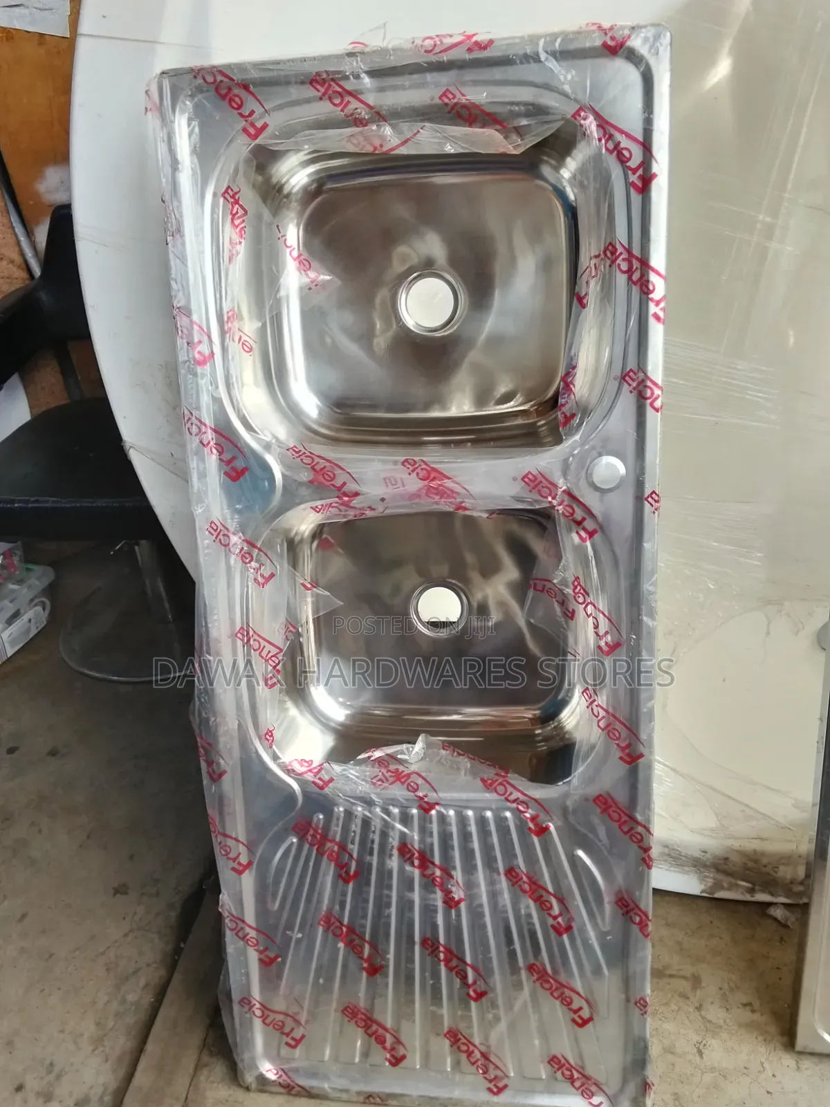 Premium Double Bowl Kitchen Sink With a Drainboard