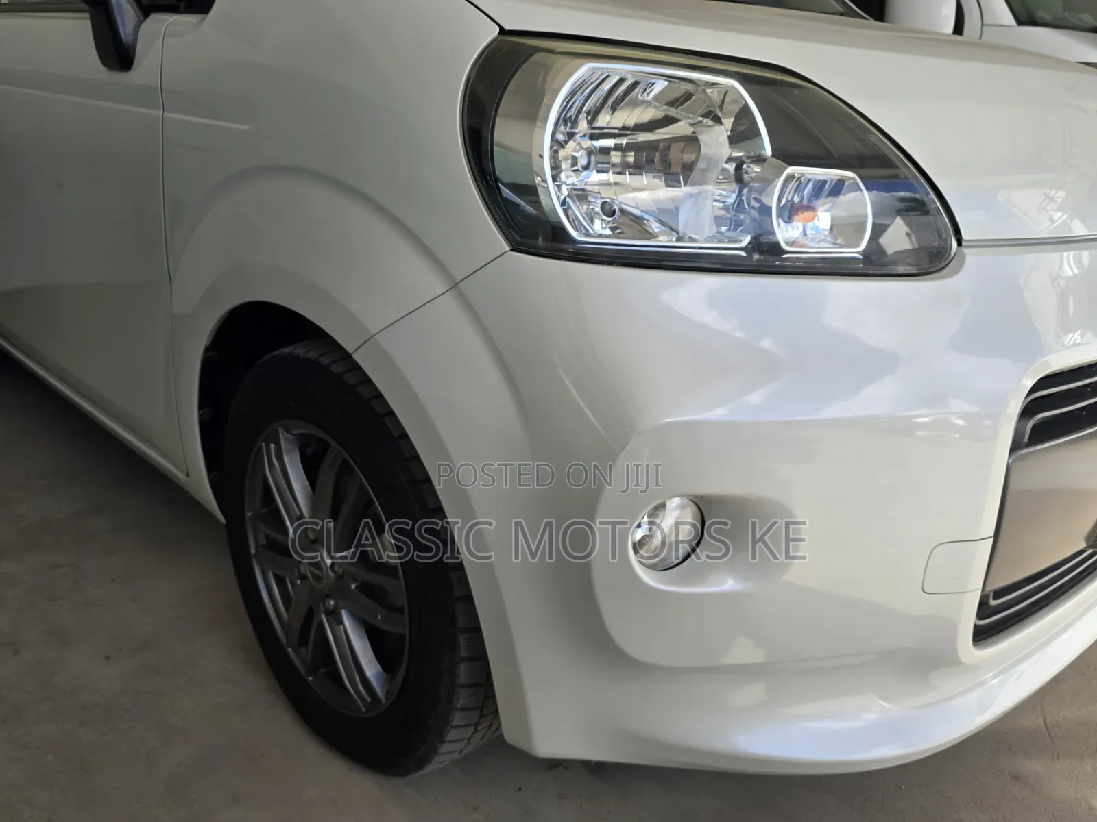Toyota Porte 1.5 FWD 2019 Beige