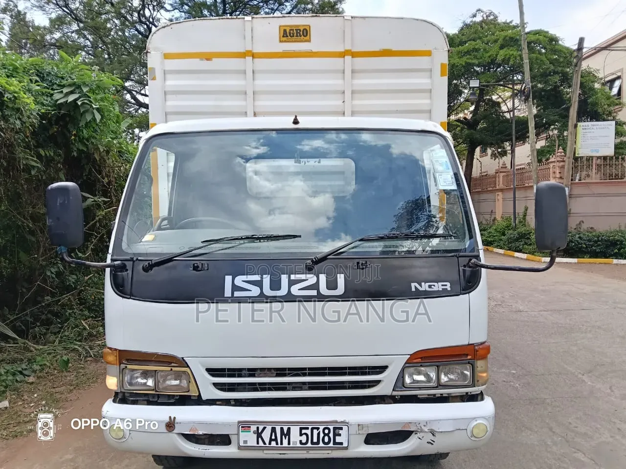 Isuzu NQR 2000