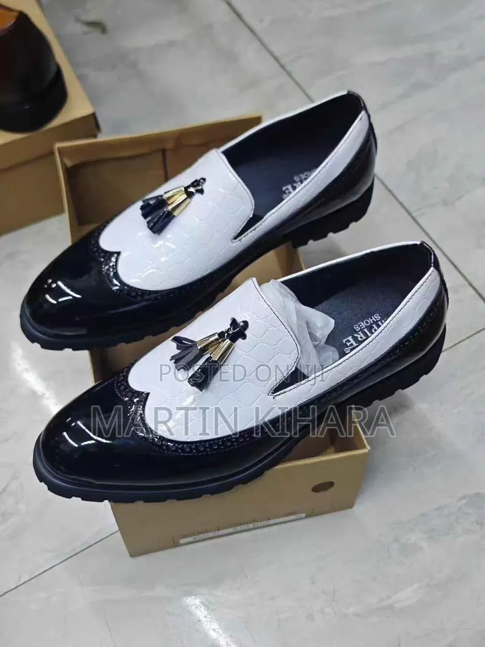 Tassel Men Wetlook Officials