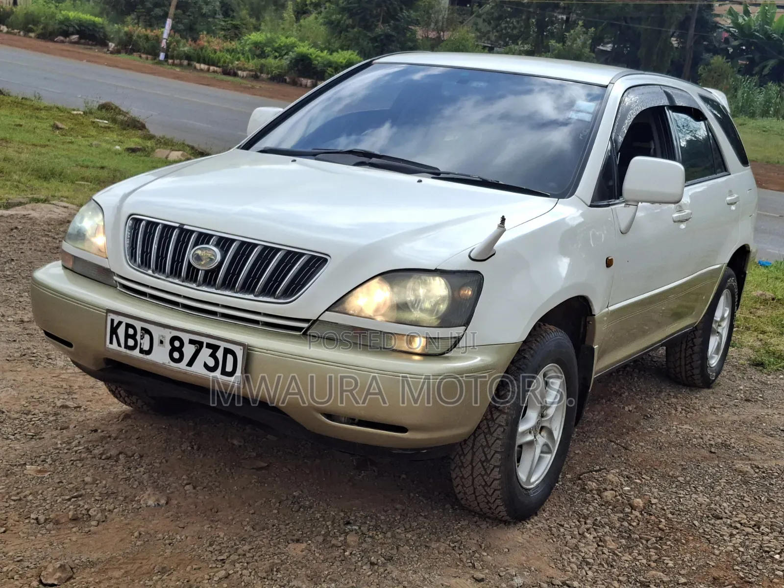 Toyota Harrier 2.4 16V 2003 White