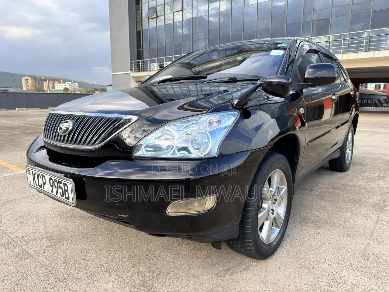 Toyota Harrier 2.4 2012 Black