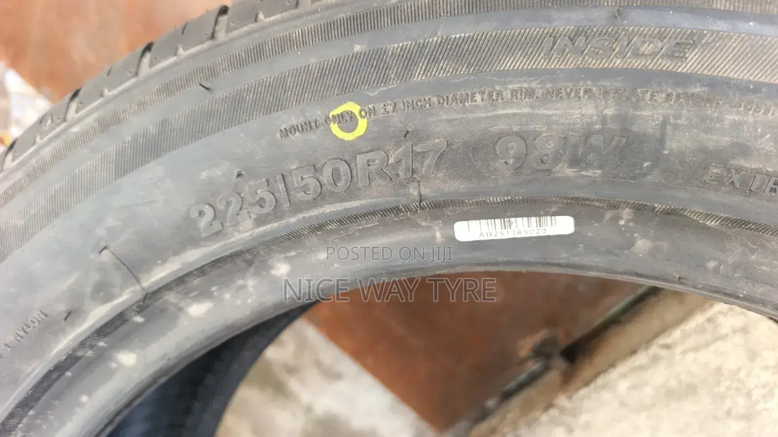 225/50r17 Comforser