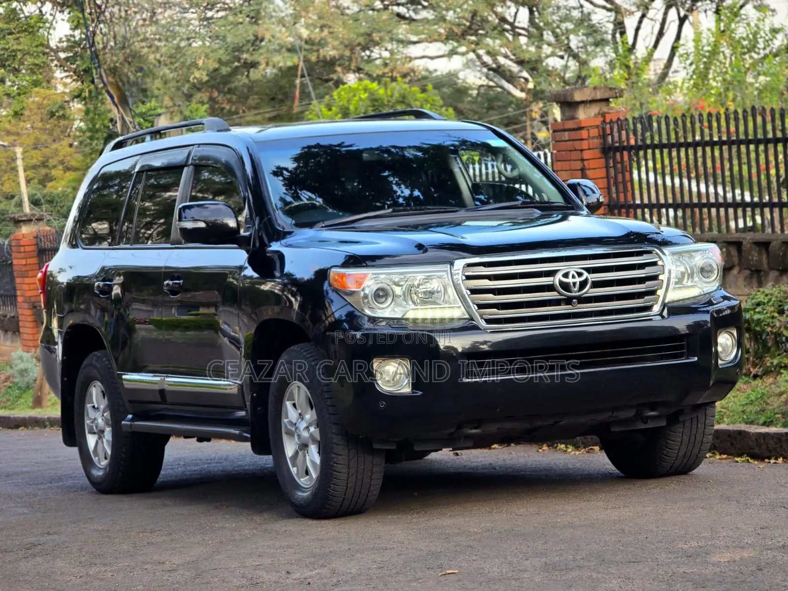 Toyota Land Cruiser 4.5 V8 VXR 2015 Black