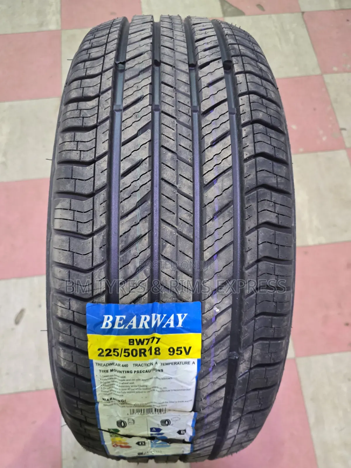 225 /50 R18 Bearway Tyres
