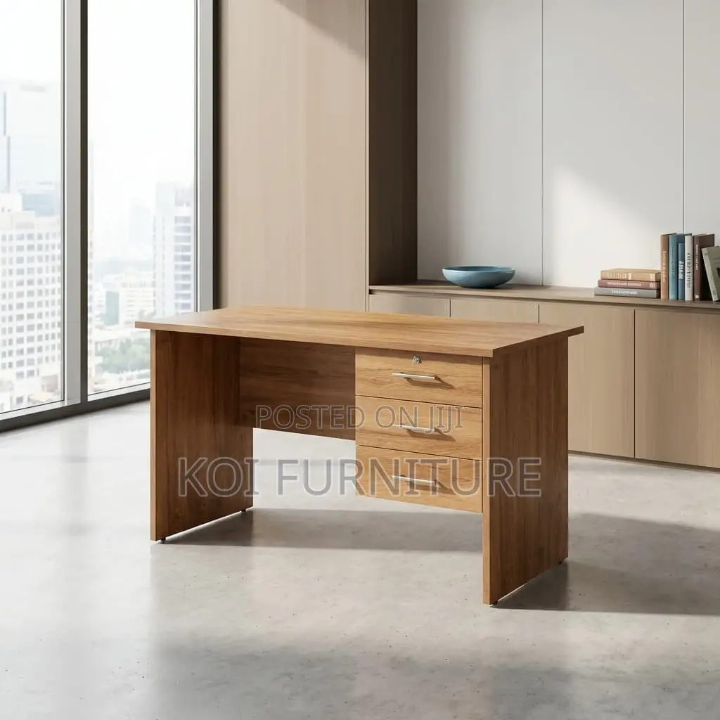 Office Desk : 1.2m Walnut Office Desk With a Lockable Drawer