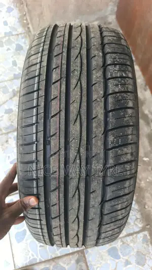 225/50r17 Comforser