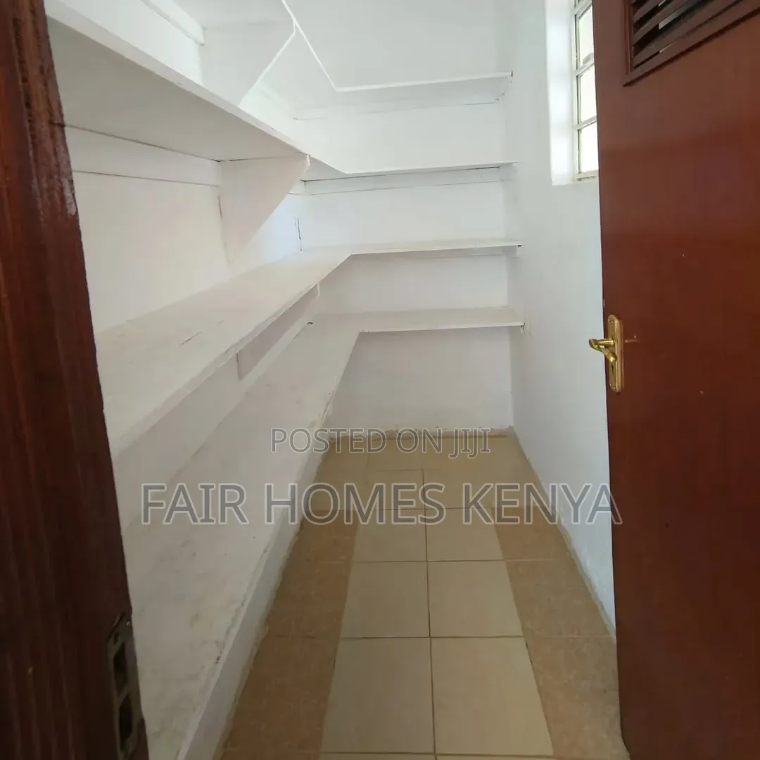 4bdrm Townhouse / Terrace in Amboseli Lane, Muthangari for rent