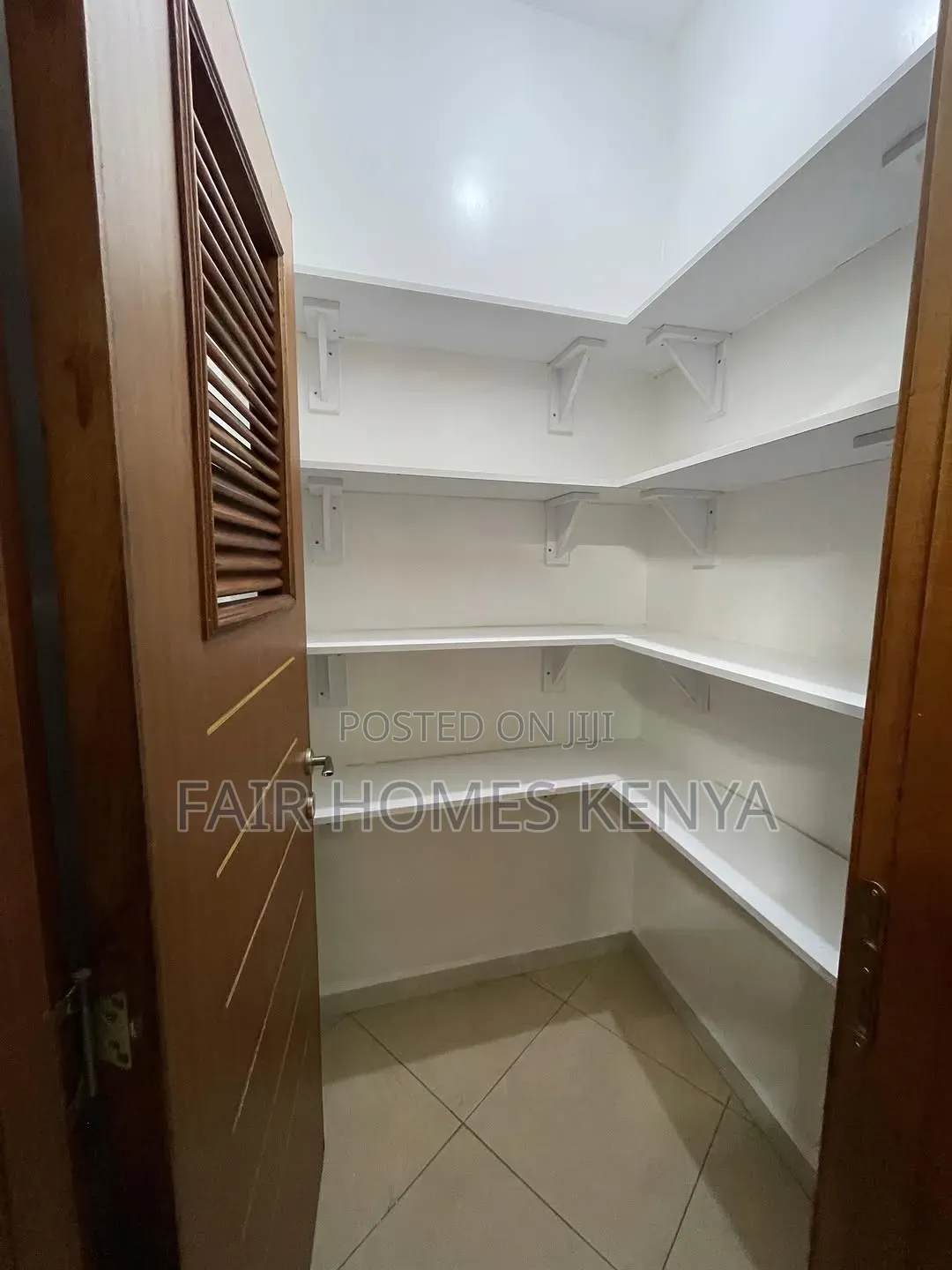 3bdrm Townhouse / Terrace in Nyeri Road, Kileleshwa for rent