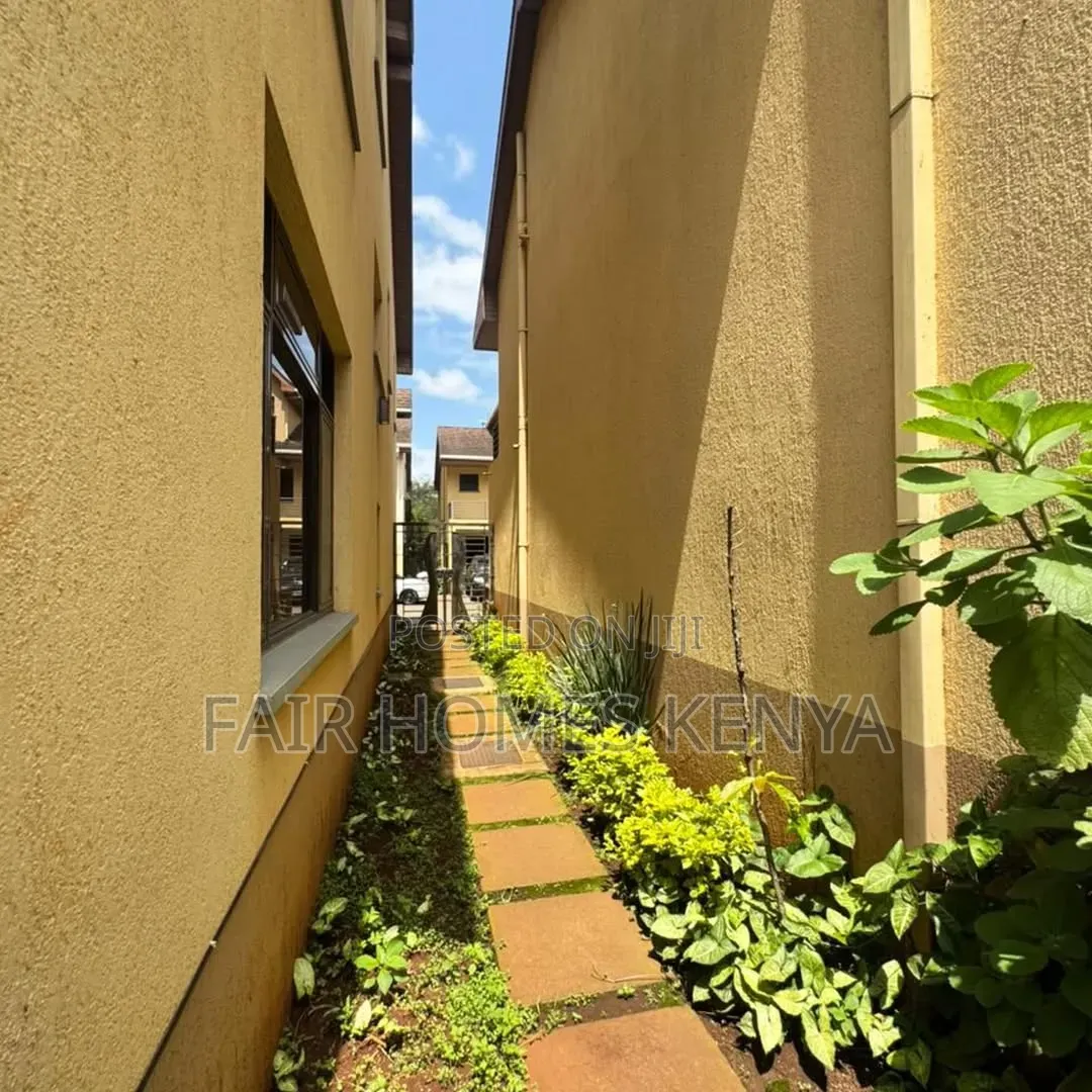 5bdrm Townhouse / Terrace in Gitanga Road, Valley Arcade for rent