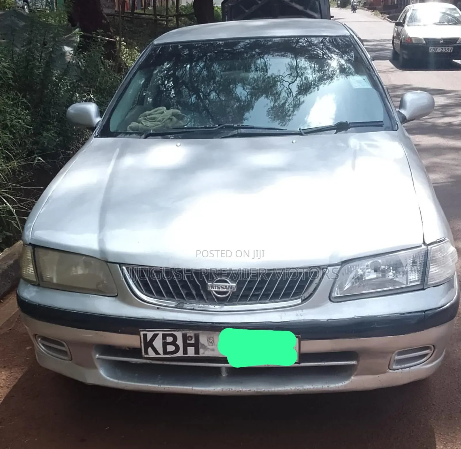 Nissan FB15 2004 Silver