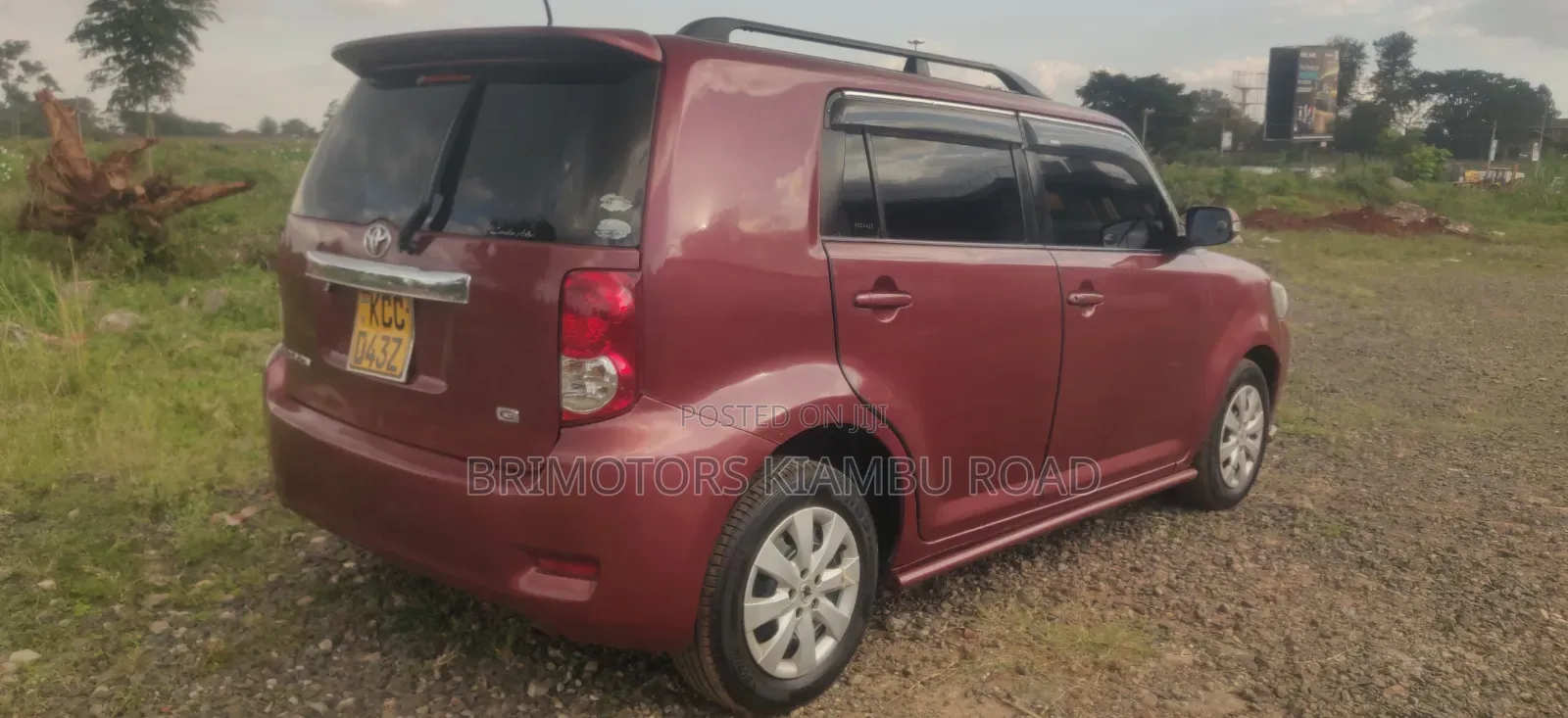 Toyota Corolla Rumion Hatchback 1.5 FWD 2008 Maroon