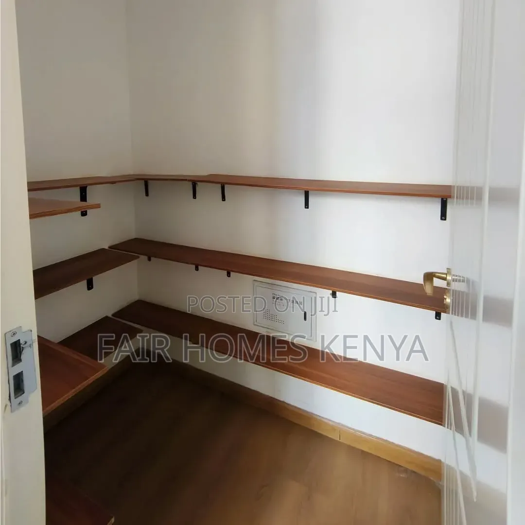 5bdrm Townhouse / Terrace in Isaac Gathanju, Muthangari for rent