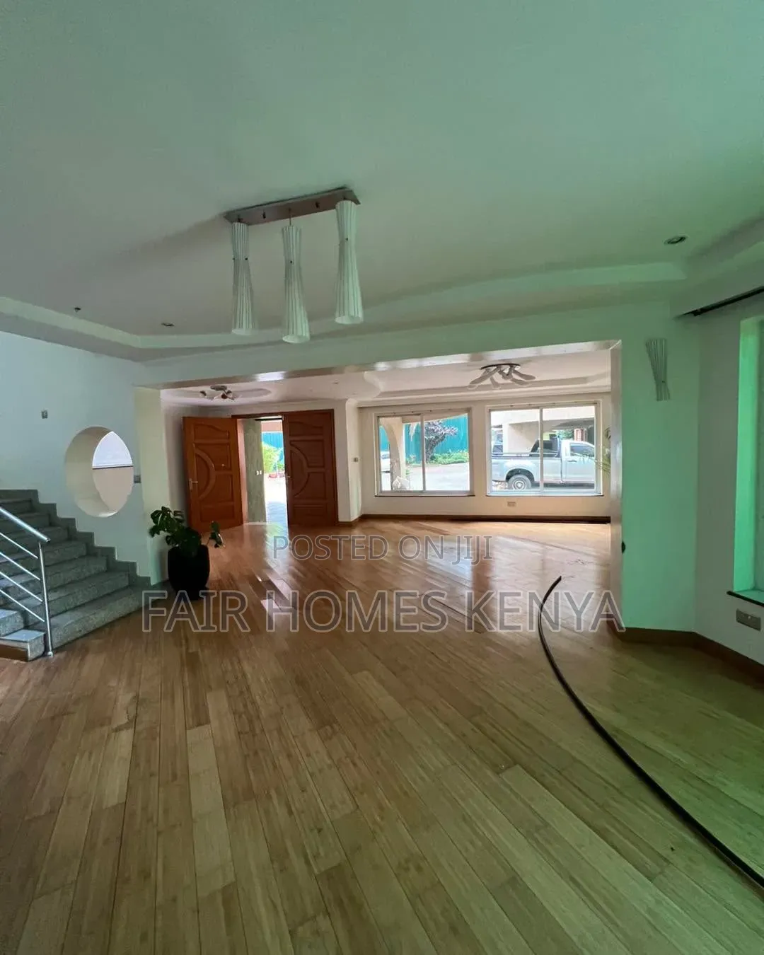 4bdrm Townhouse / Terrace in Riverside Drive for rent