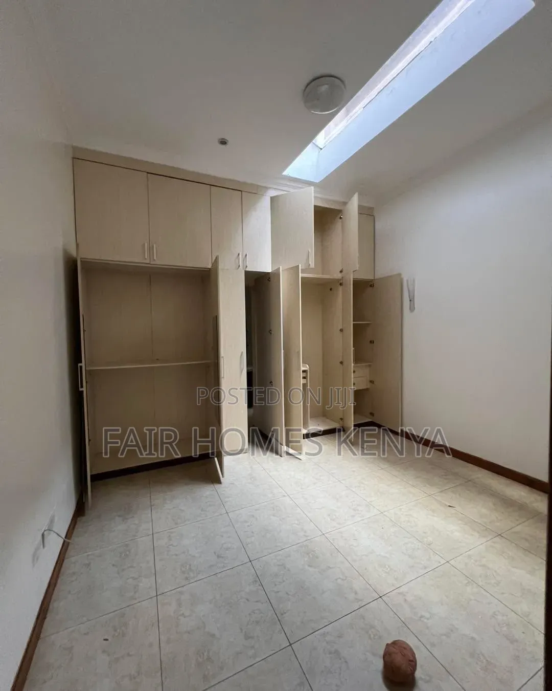4bdrm Townhouse / Terrace in Riverside Drive for rent
