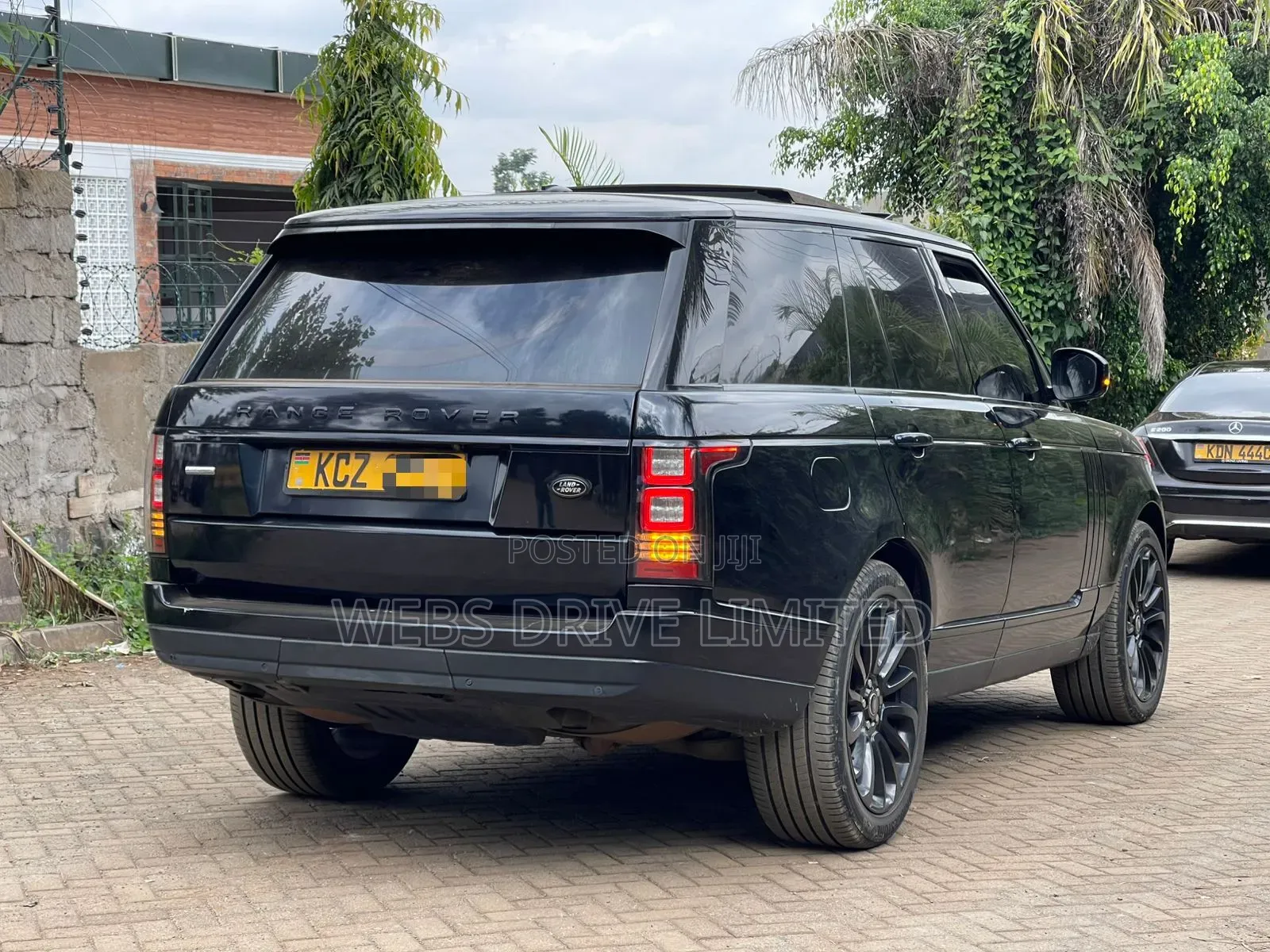 Land Rover Range Rover Vogue 2013 Black