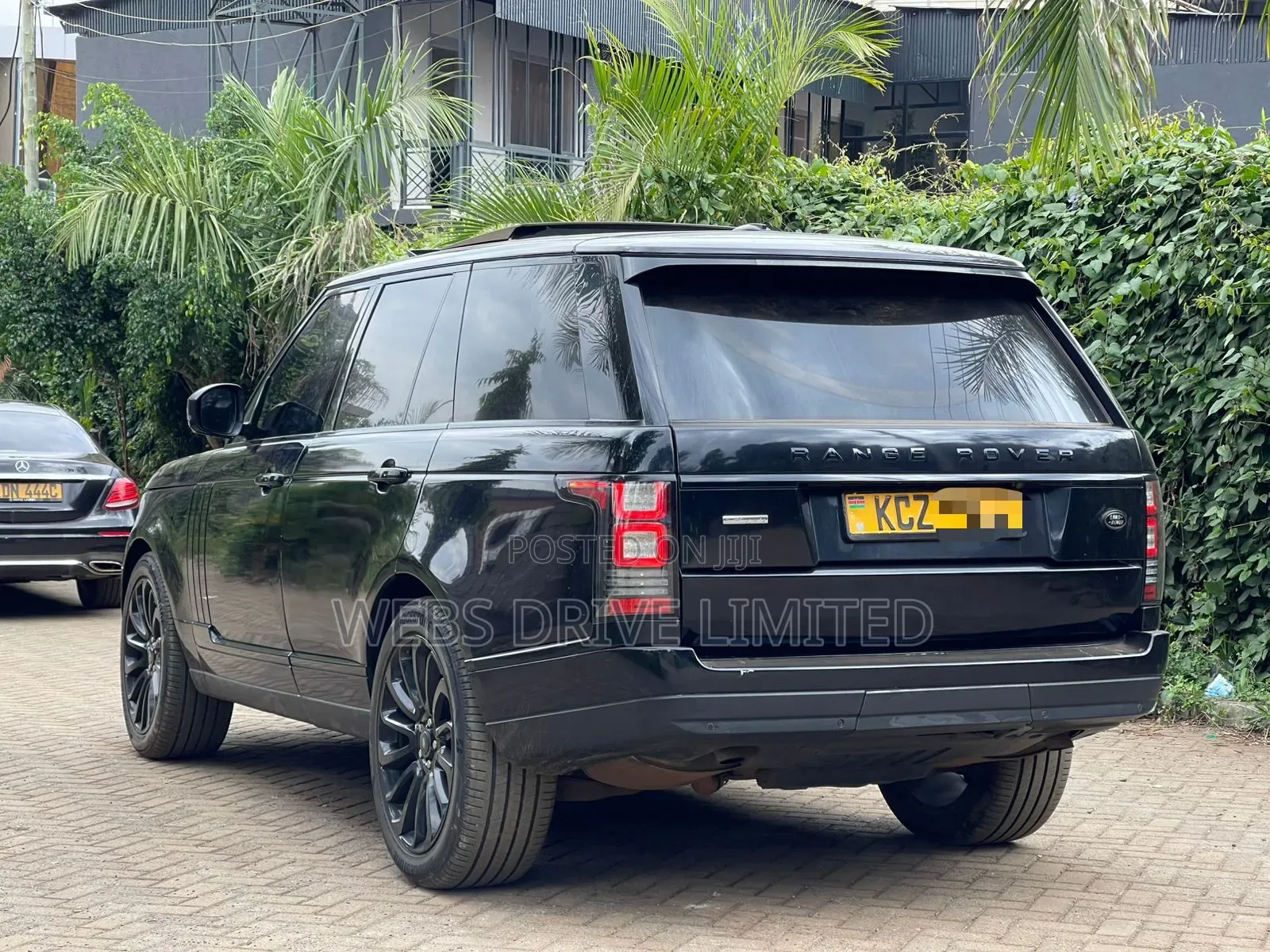 Land Rover Range Rover Vogue 2013 Black